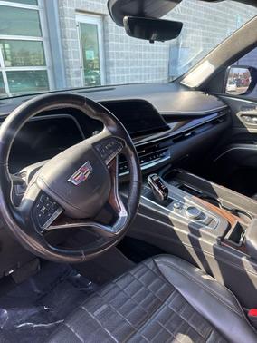 2022 Cadillac Escalade ESV Premium Luxury Platinum