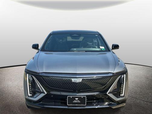 2025 Cadillac LYRIQ Sport