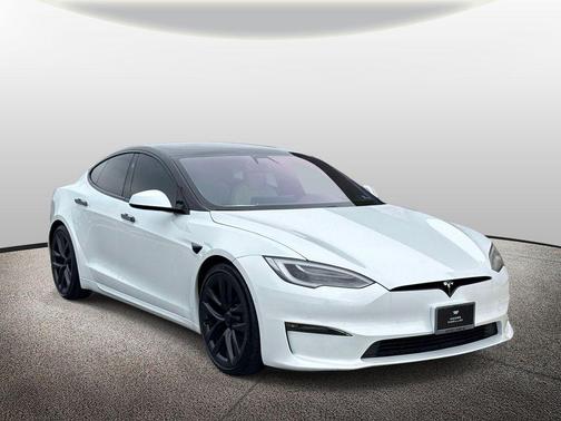2021 Tesla Model S Plaid