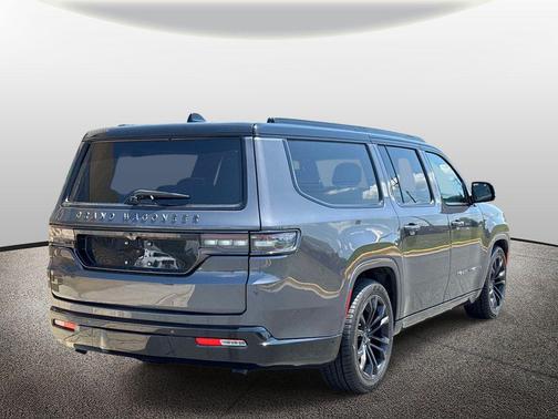 Baltic Gray Metallic Clearcoat 2024 Jeep Grand Wagoneer L Series II 4x4