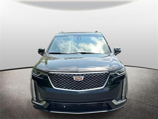 2025 Cadillac XT6 Luxury AWD