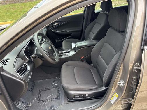 Stone Gray Metallic 2020 Chevrolet Malibu FWD LT