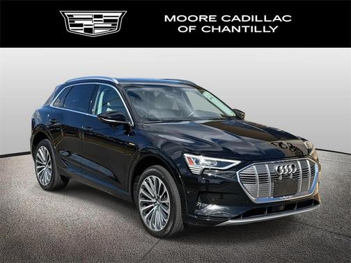 2019 Audi e-tron Premium Plus