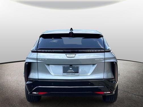 Argent Silver Metallic 2026 Cadillac LYRIQ Signature Sport
