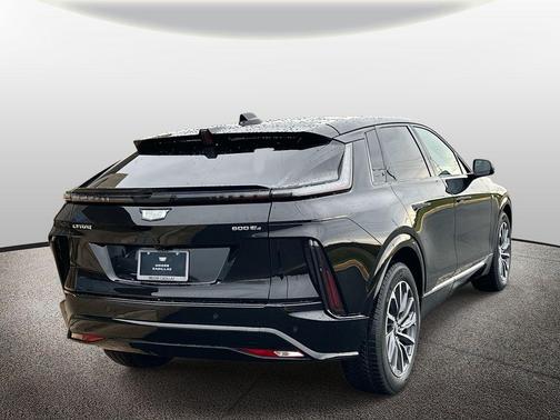 2025 Cadillac LYRIQ Sport