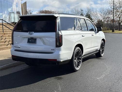 2022 Cadillac Escalade Sport