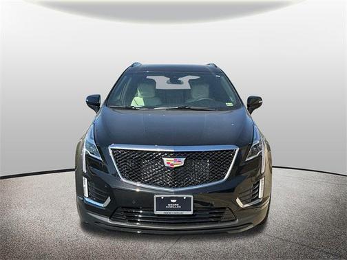 2025 Cadillac XT5 Sport