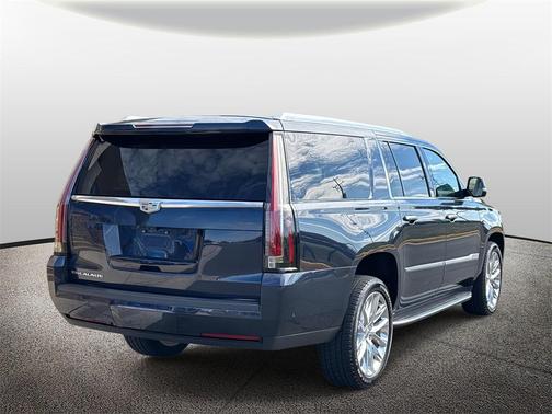 2020 Cadillac Escalade ESV Luxury