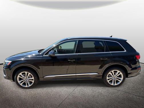 Black 2025 Audi Q7 55 Premium Plus