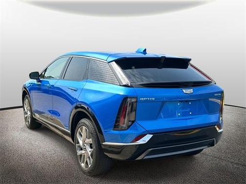 2025 Cadillac OPTIQ Luxury 1 AWD