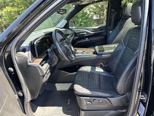 Black Raven 2021 Cadillac Escalade ESV Sport Platinum