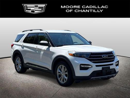 Star White Metallic Tri-Coat 2020 Ford Explorer XLT