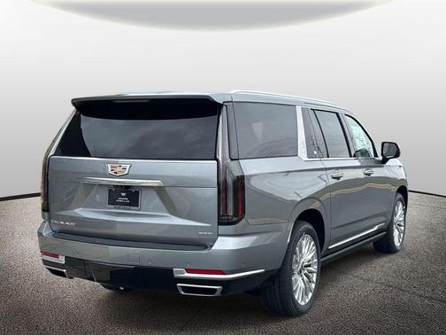 Argent Silver Metallic 2026 Cadillac Escalade ESV Luxury
