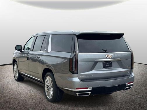 Argent Silver Metallic 2026 Cadillac Escalade ESV Luxury