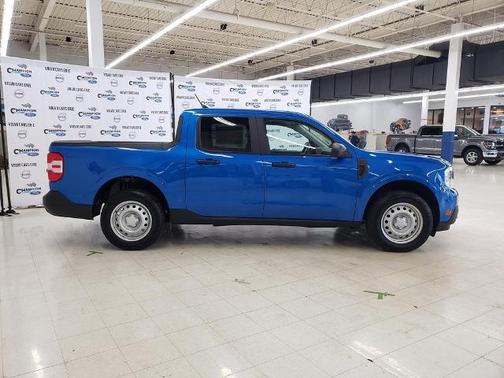 2022 Ford Maverick XL