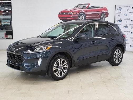 2022 Ford Escape SEL