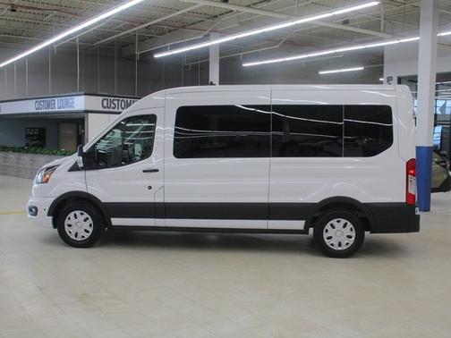 2024 Ford Transit-350 XLT