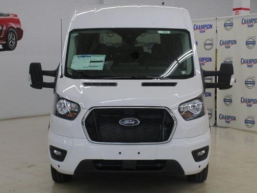 2024 Ford Transit-350 XLT