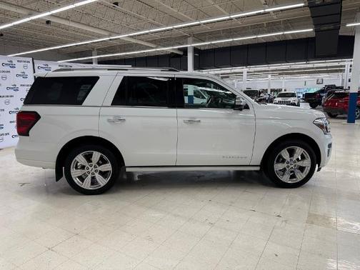 2023 Ford Expedition PLATINUM