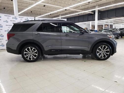 2021 Ford Explorer ST