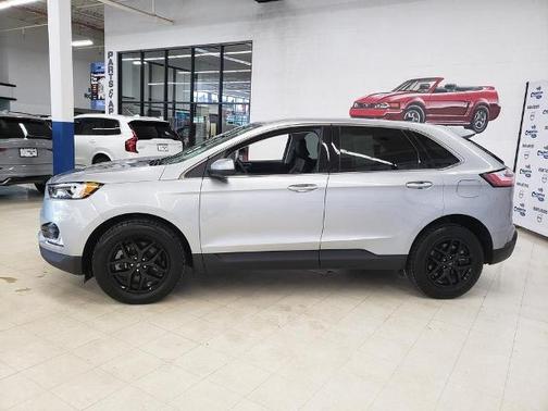 ICONIC SILVER 2024 Ford Edge SEL