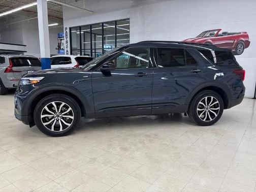 STONE BLUE METALLIC 2023 Ford Explorer ST-LINE
