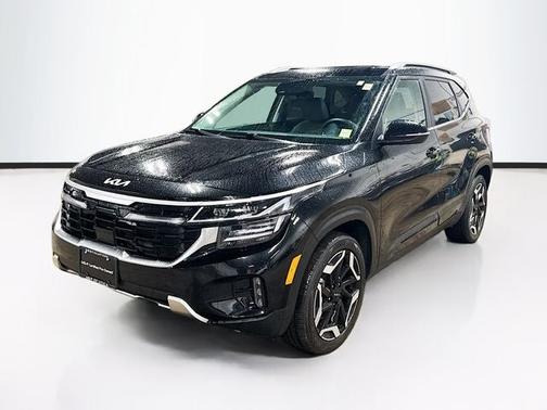 Fusion Black 2025 Kia Seltos SX