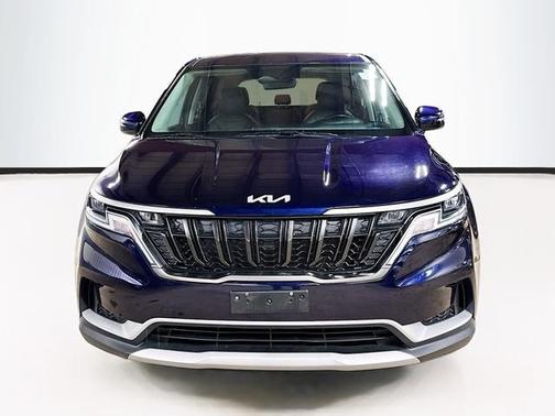 2024 Kia Carnival LX Seat Package