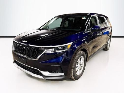 2024 Kia Carnival LX Seat Package