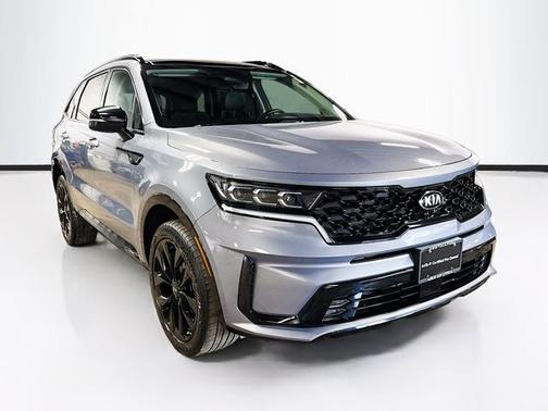 Everlasting Silver 2021 Kia Sorento SX