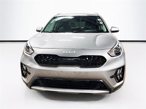 2022 Kia Niro LXS