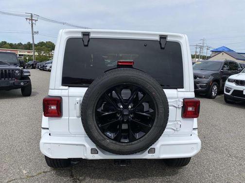 2022 Jeep Wrangler Unlimited High Altitude 4x4