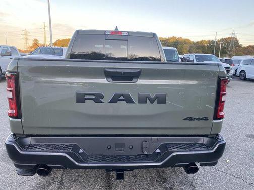2026 RAM 1500 Warlock Crew Cab 4x4 5'7' Box