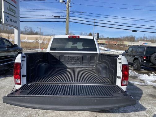 2024 RAM 1500 Classic SLT