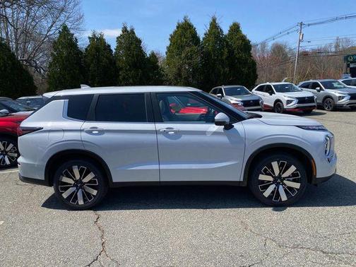 2025 Mitsubishi Outlander SE 2.5 S-AWC
