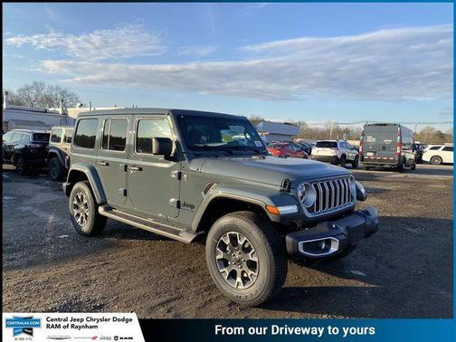 2026 Jeep Wrangler 4-Door Sahara 4x4