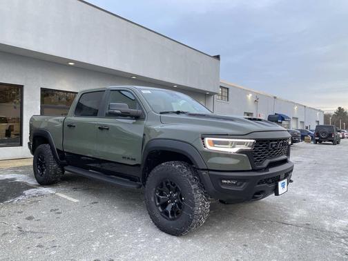 2026 RAM 1500 RHO Crew Cab 4x4 5'7' Box