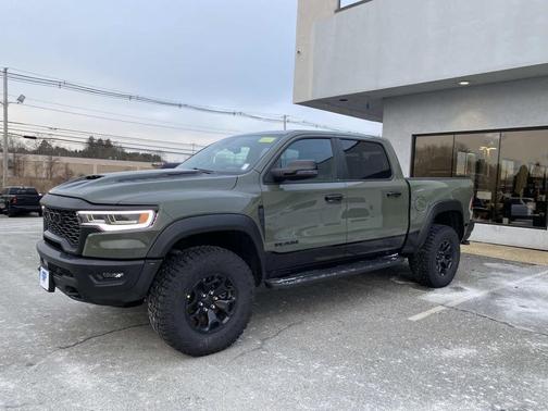 2026 RAM 1500 RHO Crew Cab 4x4 5'7' Box