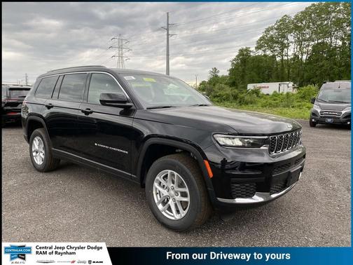 Diamond Black Crystal Pearlcoat 2026 Jeep Grand Cherokee L Altitude