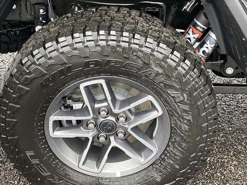 2026 Jeep Gladiator Mojave X 4x4