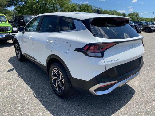2023 Kia Sportage LX