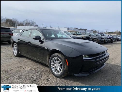 Diamond Black Crystal Pearlcoat 2026 Dodge Charger R/T