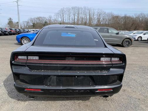 Diamond Black Crystal Pearlcoat 2026 Dodge Charger R/T