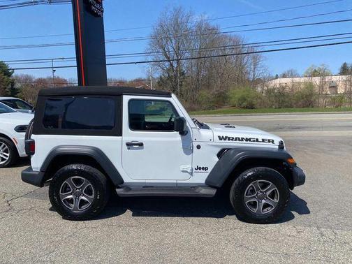 2024 Jeep Wrangler Sport