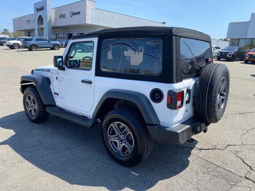 2024 Jeep Wrangler Sport