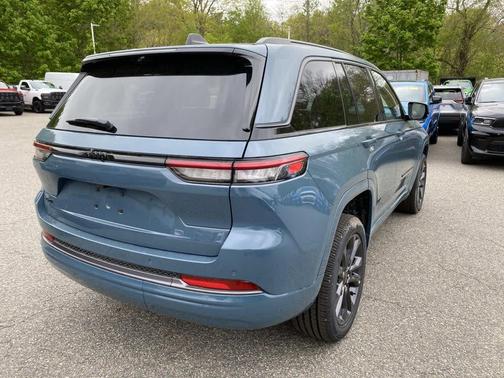 Steel Blue 2026 Jeep Grand Cherokee Limited