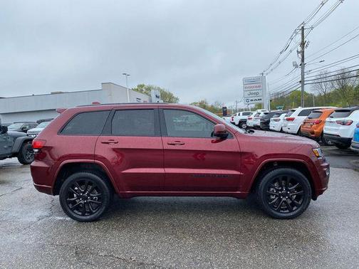 2021 Jeep Grand Cherokee Laredo