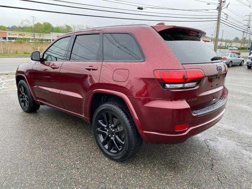 2021 Jeep Grand Cherokee Laredo