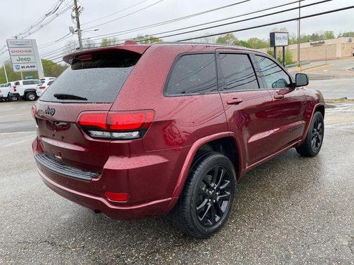 2021 Jeep Grand Cherokee Laredo