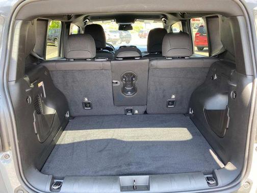 2022 Jeep Renegade Altitude